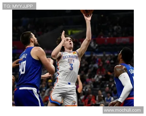 亚历山大三节20中12轰30分,个人连续6场轰30+