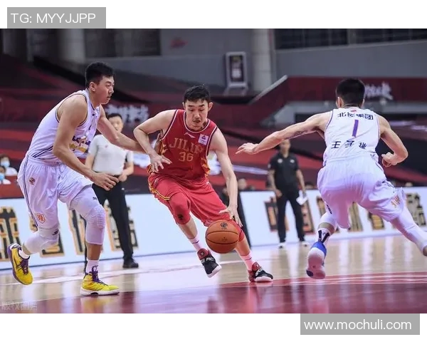 五人得分上双的上海男篮以95-85逆转吉林男篮,首战告捷!