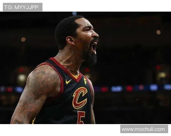 戈登与丹尼尔斯领衔多人推搡爆发冲突，盖耶吃T